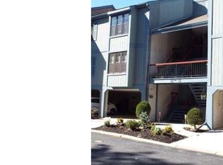 202 Kings Croft, Cherry Hill, NJ 08034