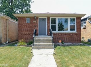 12616 S Justine St, Calumet Park, IL 60827