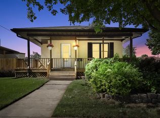 2302 Rupert Blvd, Racine, WI 53405