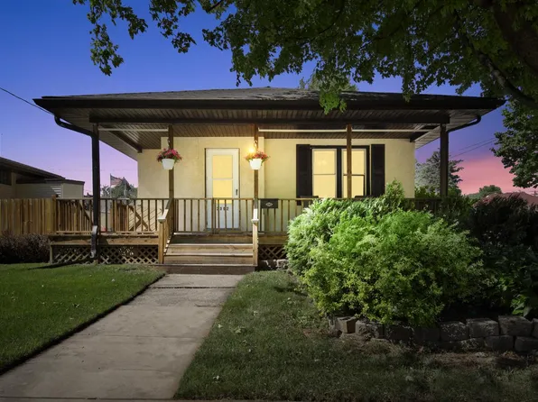 2302 Rupert BOULEVARD, Racine, WI 53405