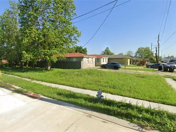 2400 Dubreuil St, New Orleans, LA 70117