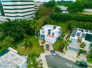 390 Calle Melaleuca, San Juan, PR 00926