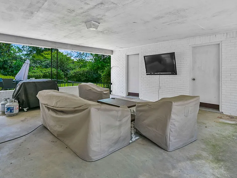 1 Leconte Ct — Photo 25