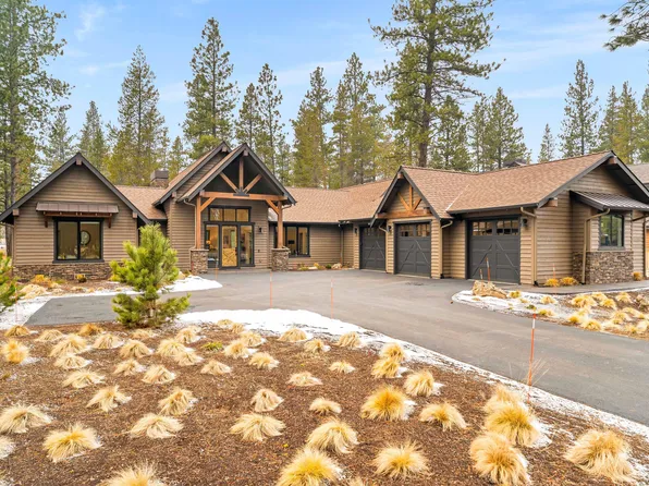 56282 Elk Run Dr #404, Bend, OR 97707