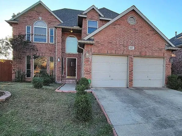 9807 Sunrise Ct, Irving, TX 75063