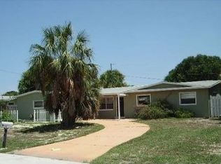 1823 Gulf Ct, Indialantic, FL 32903