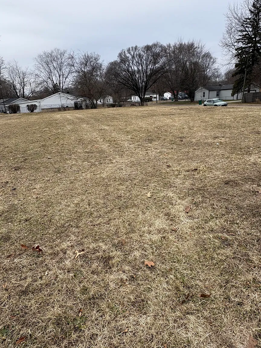 219 Redner Ave photo 1