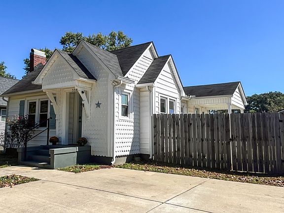 3rd image of 334 Nixon Ave