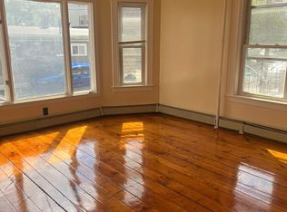 36-38 Crosby St, Lowell, MA 01852