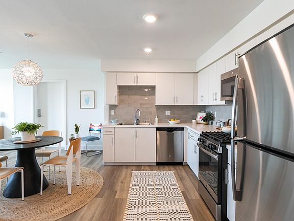 2nd image of 5210 W Olympic Blvd Unit 401