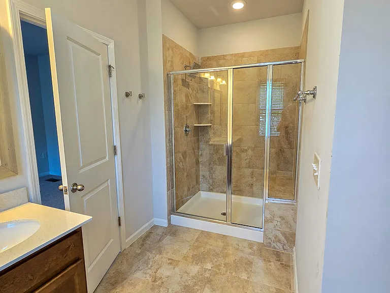 6137 Beale Loop — Photo 26