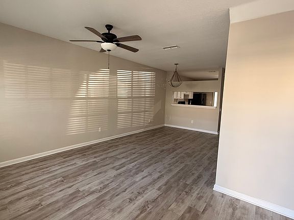 2nd image of 8230 Dames Point Crossing Blvd N