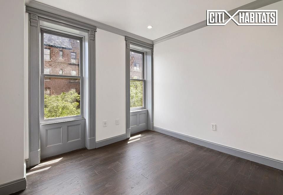 2nd image of 109 Greene Ave APT 4W