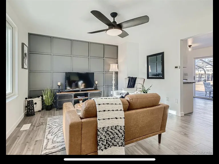 6674 S Garland Way — Photo 2