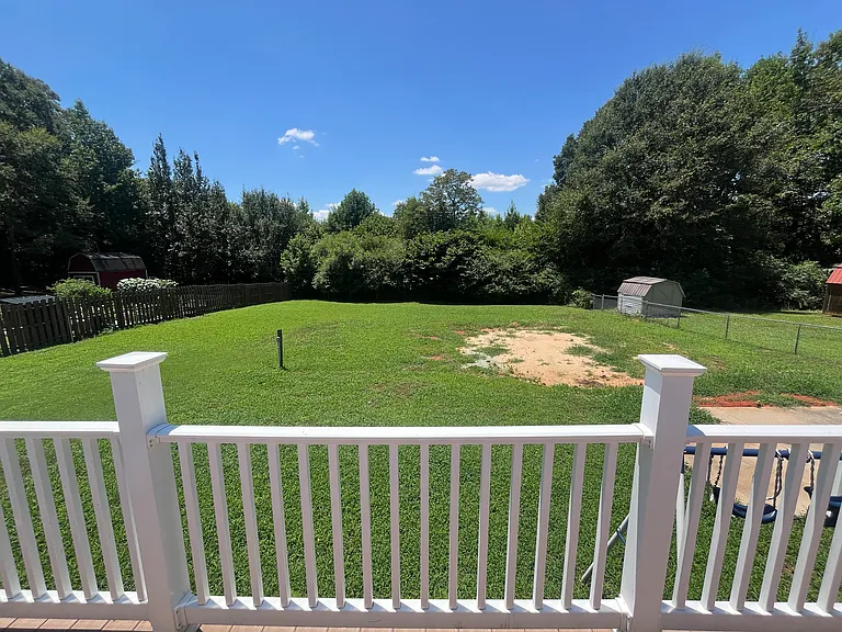 539 Valleybrook Ln — Photo 37