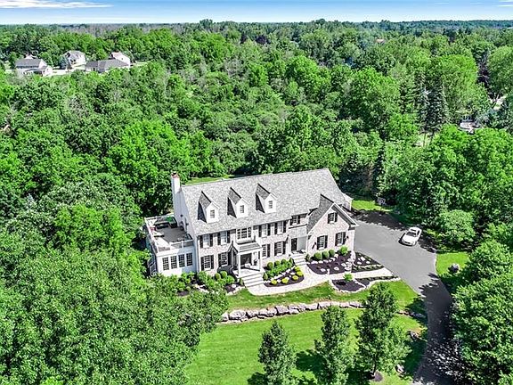 3rd image of 4197 Heather Dr
