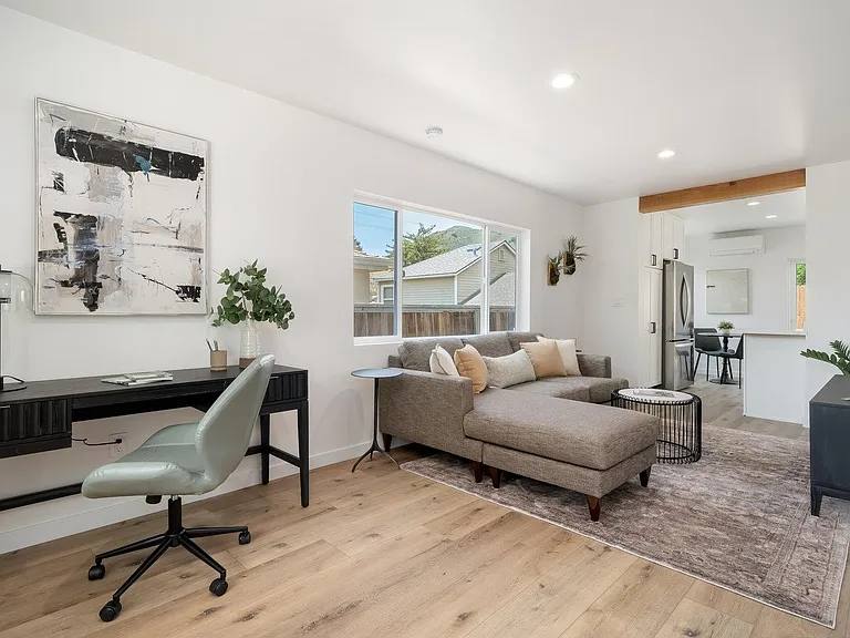 210 Branch St #A — Photo 3