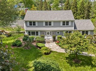 24 Lawrence Hill Rd, Stamford, CT 06903