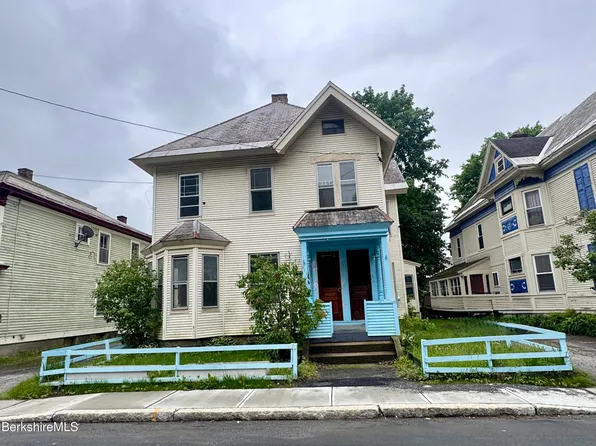 30 Hall St, North Adams, MA 01247