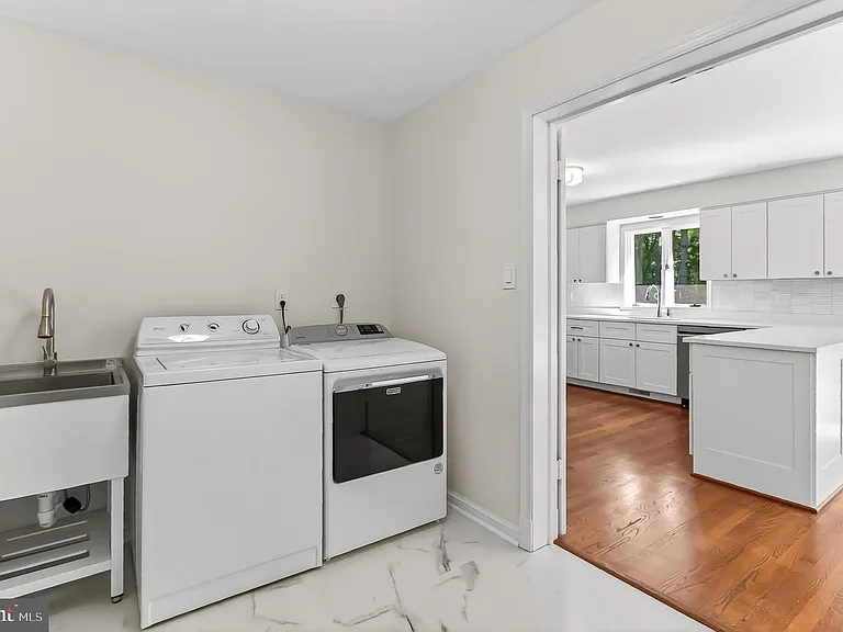 6294 Dunaway Ct — Photo 23