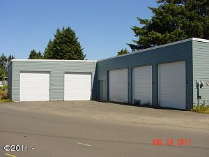 2nd image of 744 SE Inlet Ave