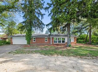 1919 Parker Rd, Saint Louis, MO 63138