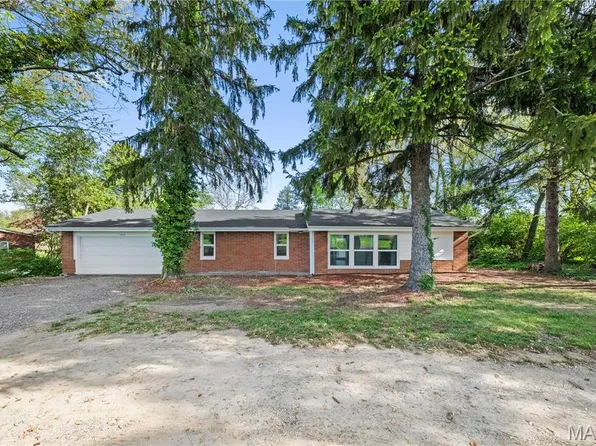 1919 Parker Rd, Saint Louis, MO 63138