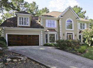 810 Stonehaven Ln, Alpharetta, GA 30005