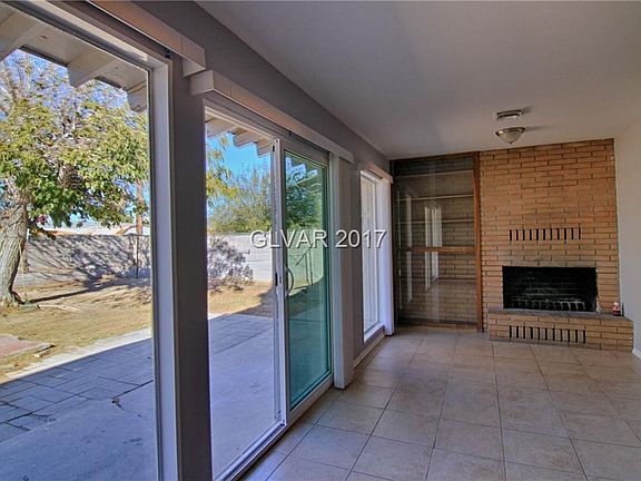 3rd image of 3204 Navajo Way