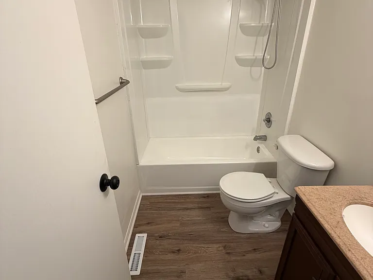 2032 Ayers Dr #2032 — Photo 4