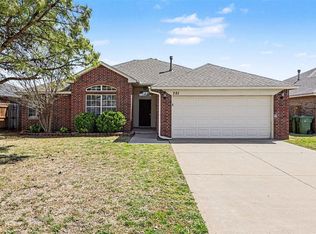 721 Eastridge Dr, Yukon, OK 73099