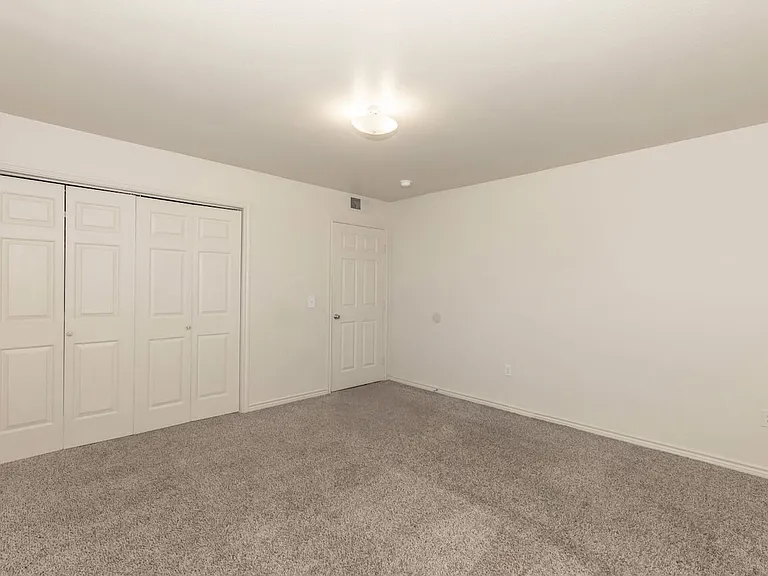 Amarillo Greentree Village — Photo 21