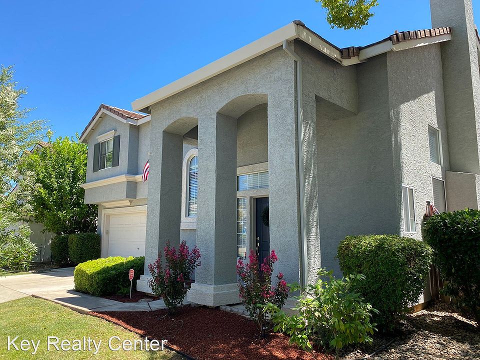 2nd image of 9366 Windrift Ln
