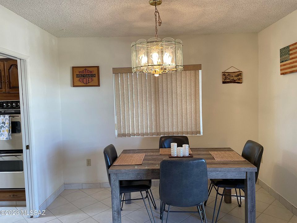 1530 W Camino Calderon, Green Valley, AZ 85622 MLS 22302808 Zillow