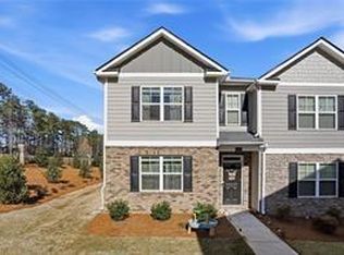 810 Elgin Trl, Lawrenceville, GA 30045