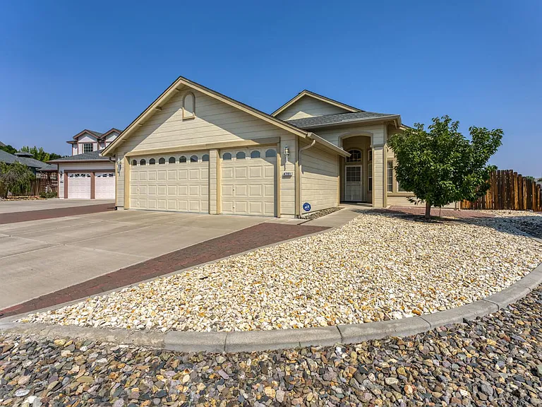 4791 Mesa Meadows Dr — Photo 6
