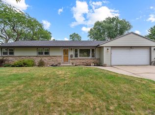 537 S 17th Ave, West Bend, WI 53095