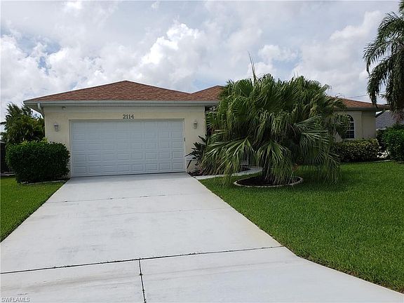 2nd image of 2114 SW 48th Ter