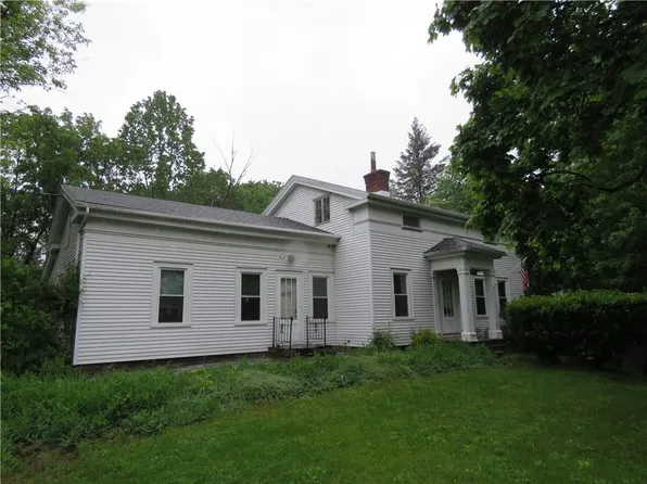 271 S Union St, Spencerport, NY 14559