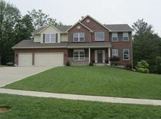 5432 Autumn Creek Dr, Middletown, OH 45044