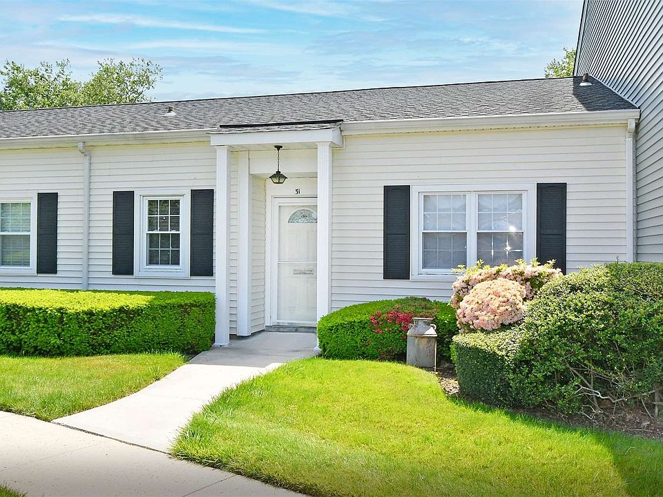 31 N Harbor Road, Amityville, NY 11701 Zillow