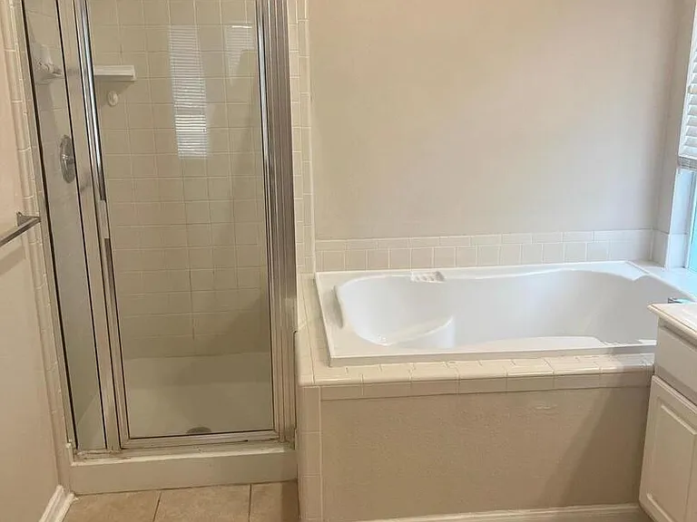 6035 Hart Fld — Photo 16