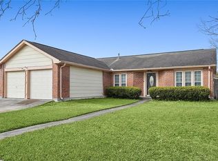 1504 Swan Ct, Gretna, LA 70056