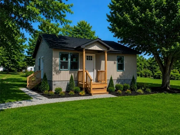 53 S Shelby Street, Campbellsburg, IN 47108
