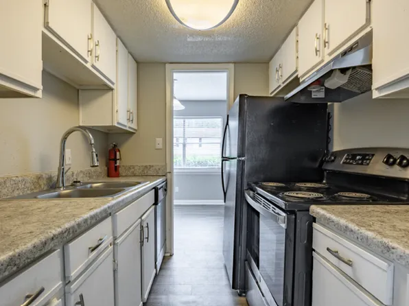 Cedarview Townhomes