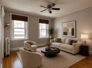 60 Queensberry St APT 15, Boston, MA 02215