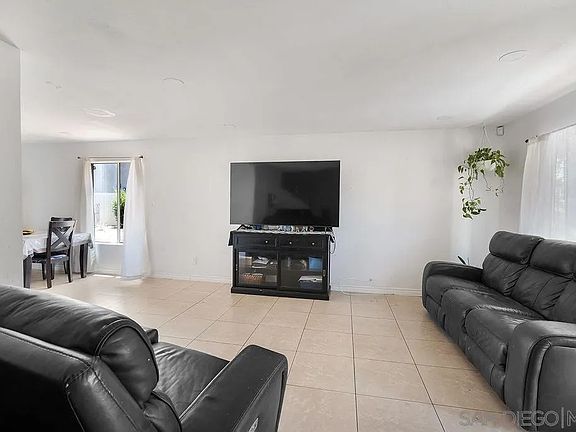 2nd image of 8166 Paradise Valley Ct