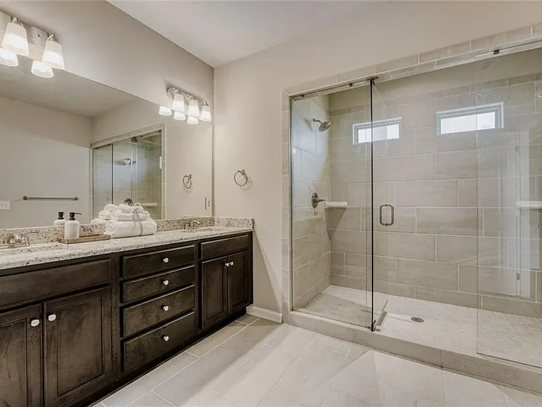 2527R Pearl Ridge Trce — Photo 4