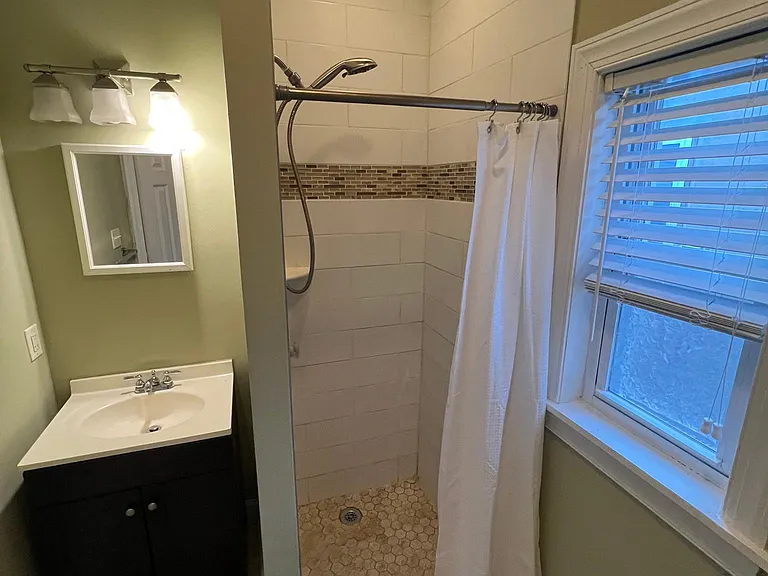 1346 S Markoe St — Photo 13