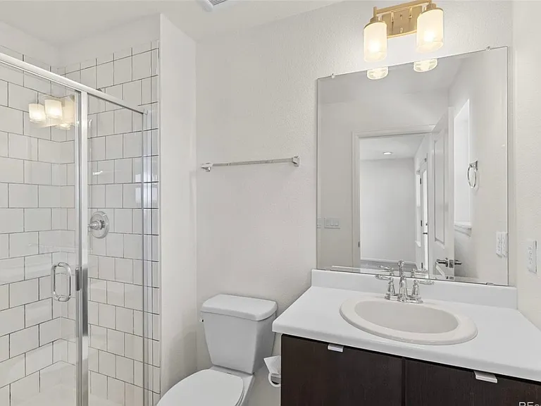 15224 W 49th Pl — Photo 11